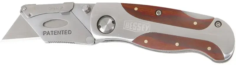 boukal1-2971746