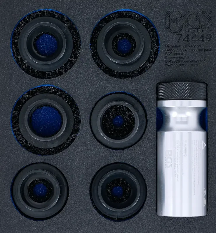 boukal1-3341057