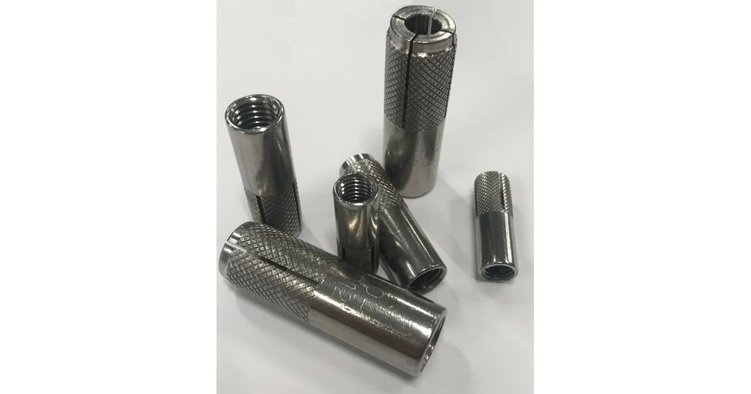 naradihornig-3063633